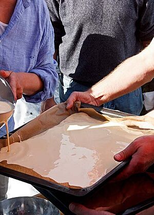 Spezieller Teilnehmerwunsch: Sauerteigkuchen mit Eierrahmschicht.
