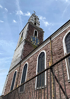 Aus devonischem "Red Sandstone" gebaute Kirche in Cork.