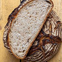 Der Anschnitt des Pane Resto zeigt die elastische, saftige und gleichporige Krume.